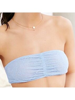 Kimchi Blue Urban Outfitters Light Blue Lace Bandeau M